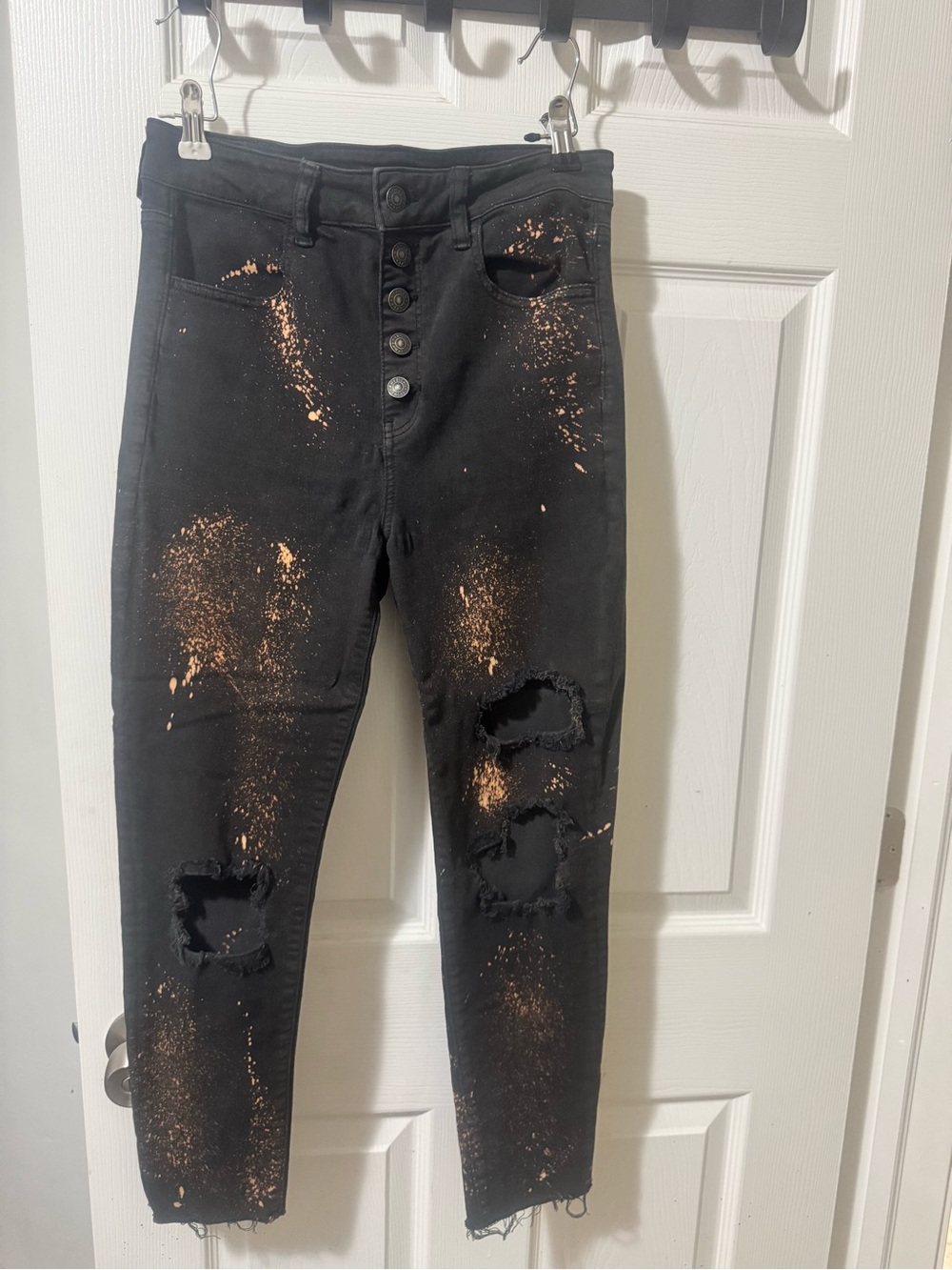 American Eagle Outfitters Black High-Rise Distressed Jeans with Bleach Splatter
